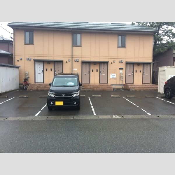 駐車場 (駐車場)