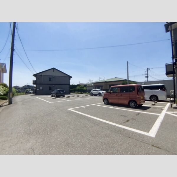 駐車場 (駐車場)