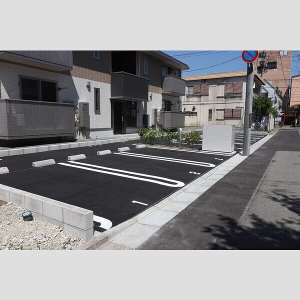 駐車場 (駐車場)
