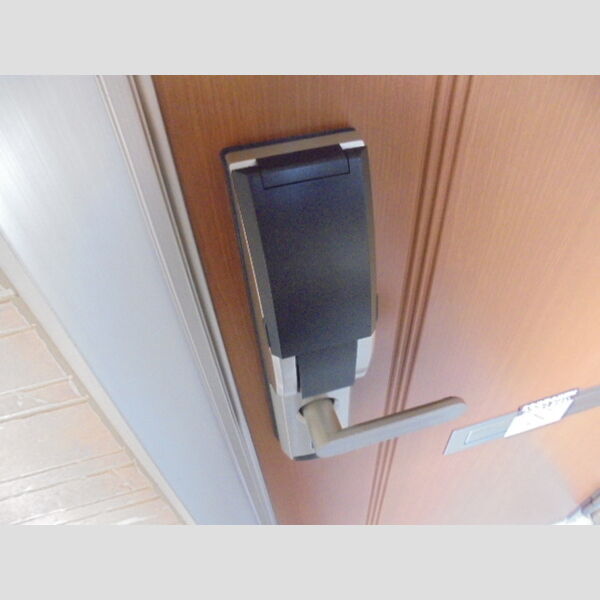 玄関 (デジタルキー)