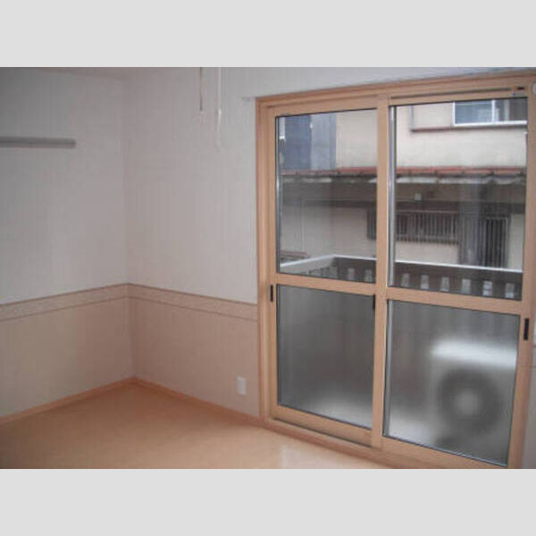 居室・リビング (105 洋室)