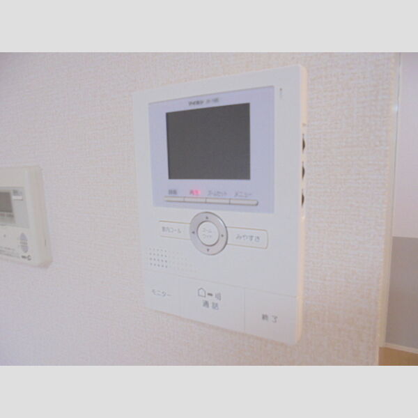 その他設備 (TVインターホン)