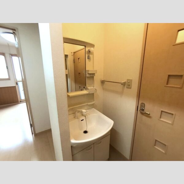 洗面所 (洗面台)