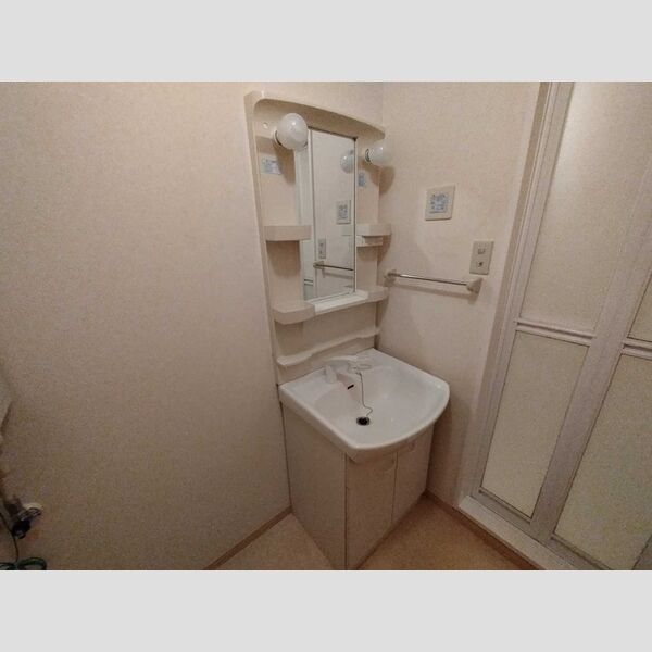 洗面所 (洗面)