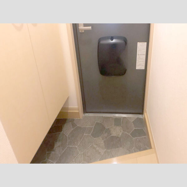 玄関 (玄関)