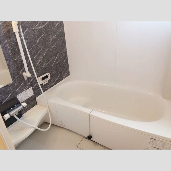 バス (ユニットバス)