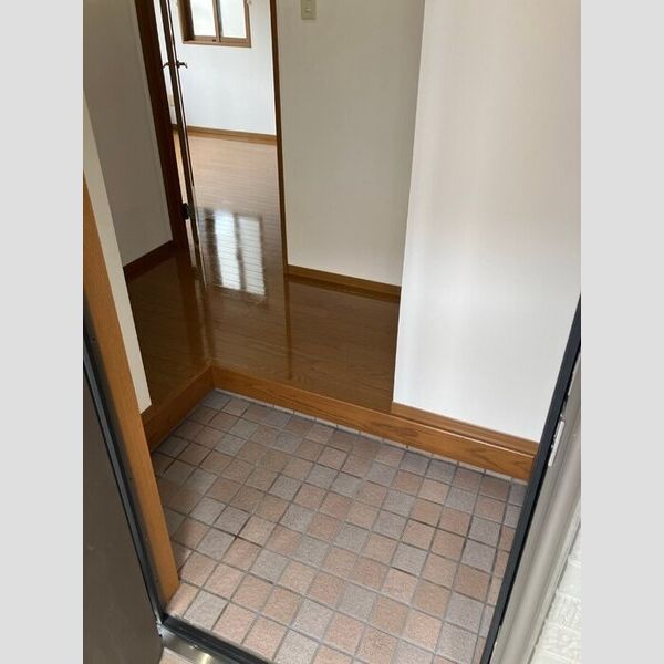 玄関 (玄関)