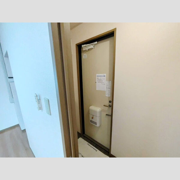 玄関 (玄関)