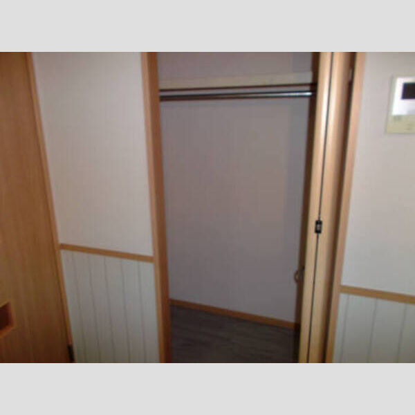 収納 (クローゼット)