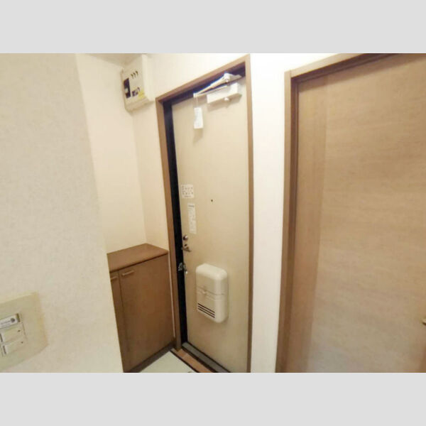 玄関 (玄関)