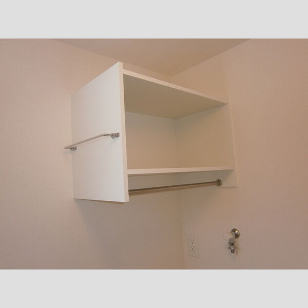 洗面所 (洗面収納棚)