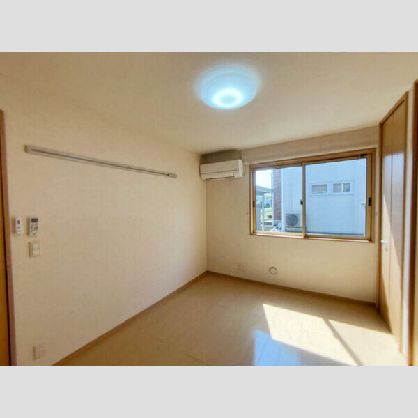 その他 (洋室)