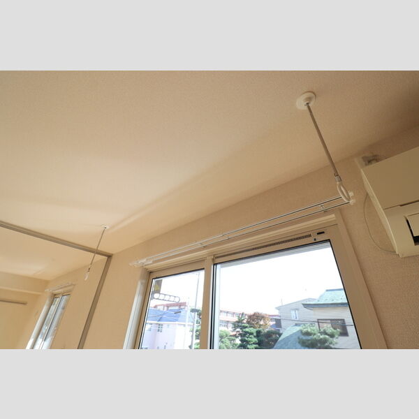 その他 (室内物干し)