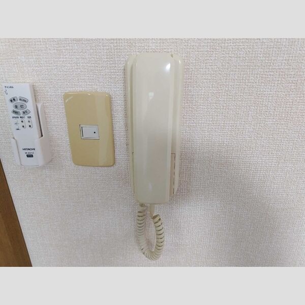 その他設備 (ドアホン)