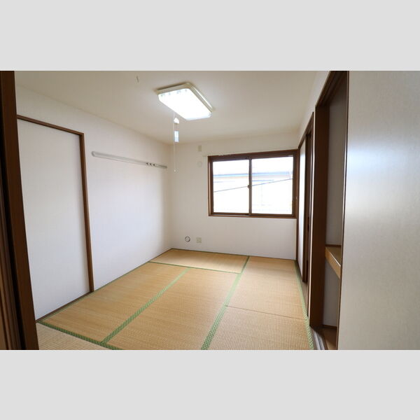 その他 (和室6帖)