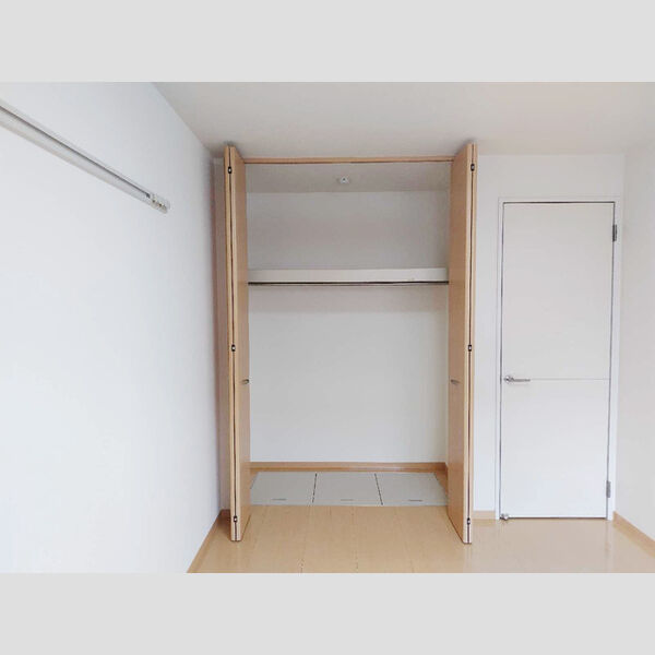 収納 (収納)