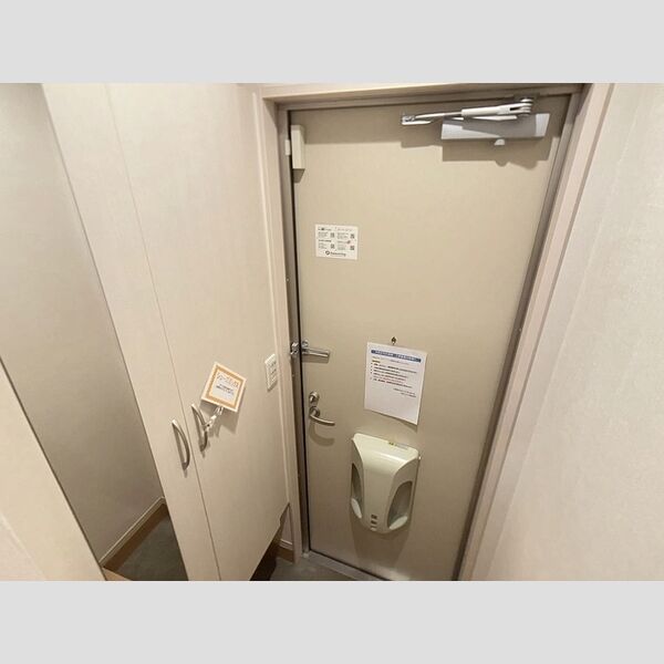 玄関 (玄関)