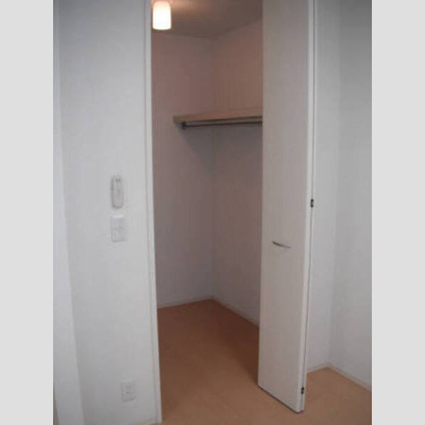 収納 (グランモア・アクト103・クローゼット)