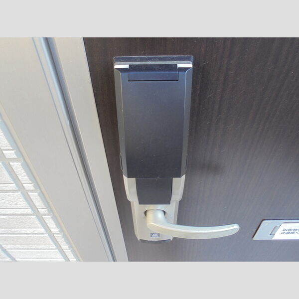 玄関 (デジタルキー)