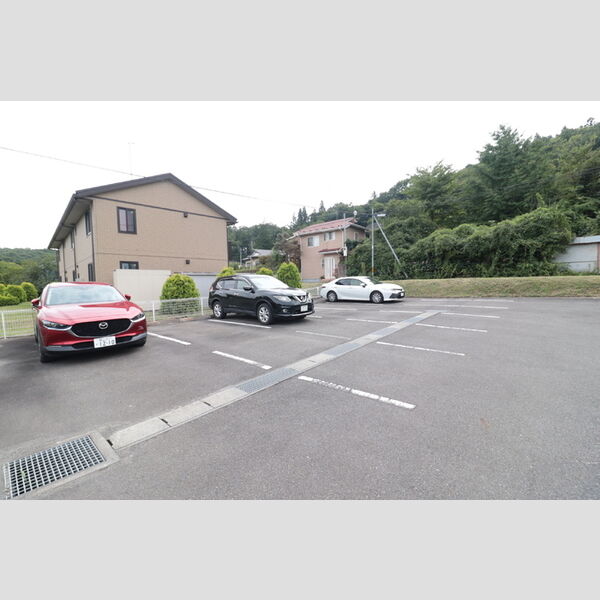 駐車場 (駐車場)