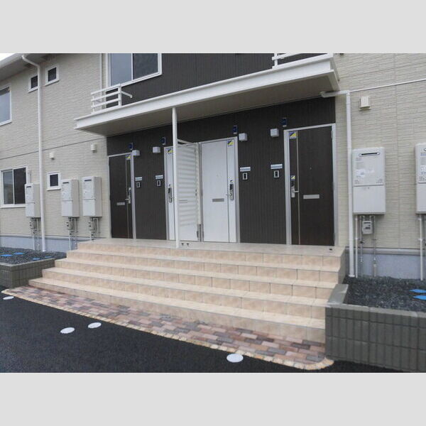 エントランス (エントランス)