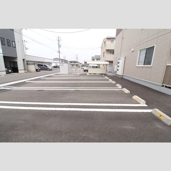 駐車場 (駐車場)