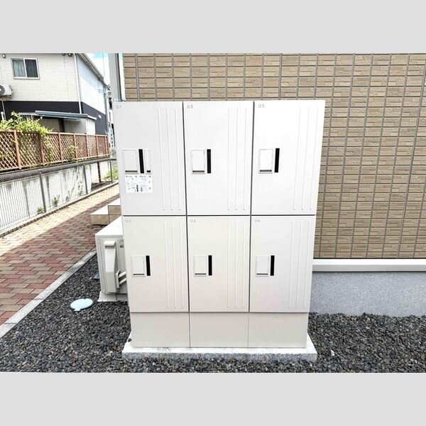 現地周辺 (宅配ボックス)