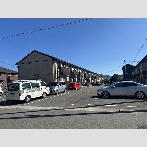 駐車場 (駐車場)