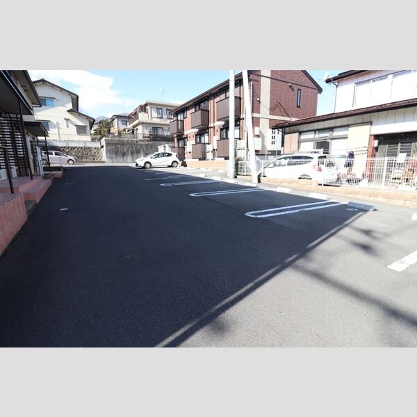 駐車場 (駐車場)