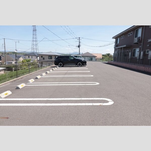 駐車場 (駐車場)