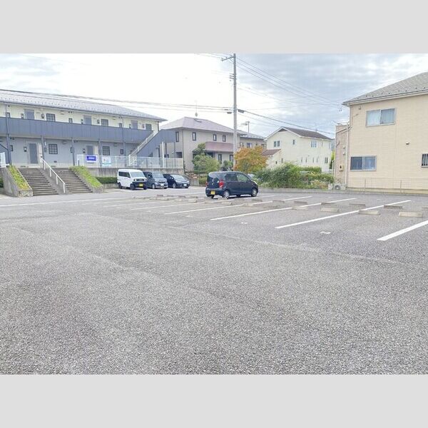 駐車場 (駐車場)