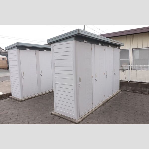 現地周辺 (物置)