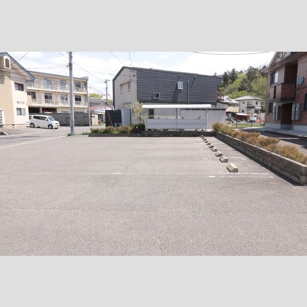 駐車場 (駐車場)