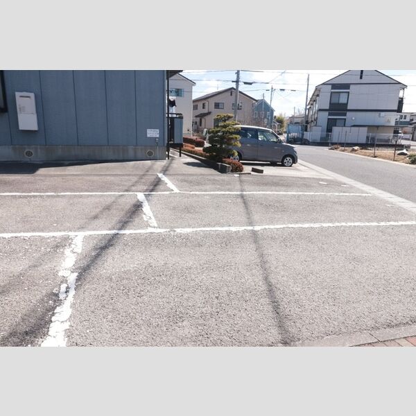 駐車場 (駐車場)