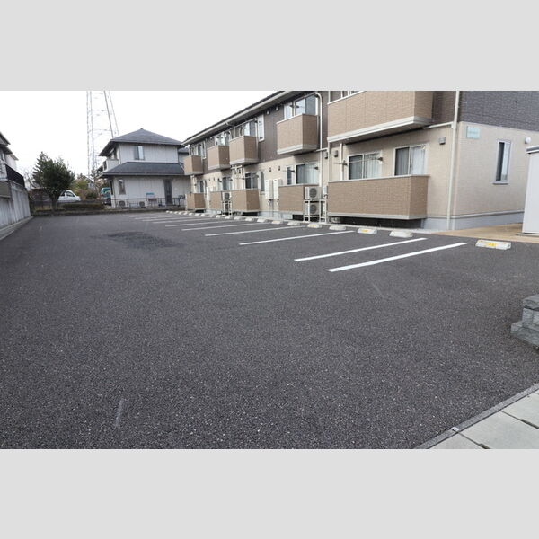 駐車場 (駐車場)
