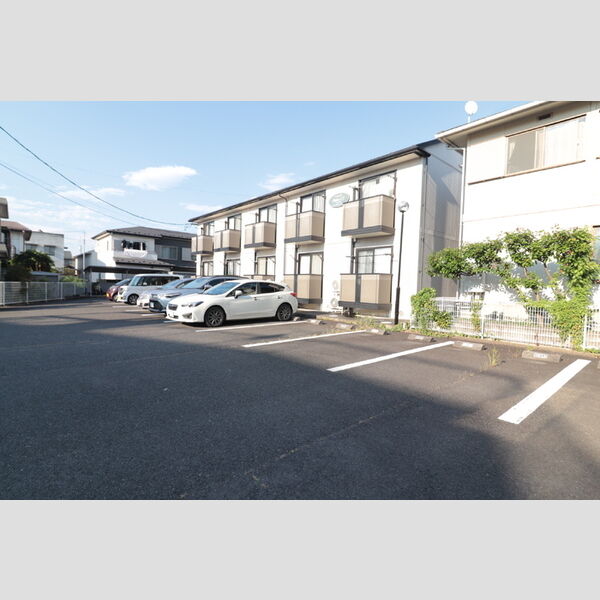 駐車場 (駐車場)