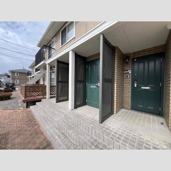 エントランス (エントランス)