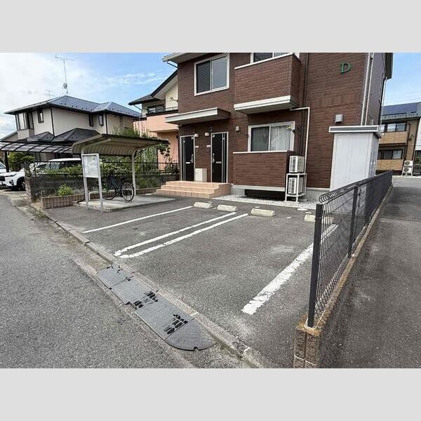 駐車場 (駐車場)