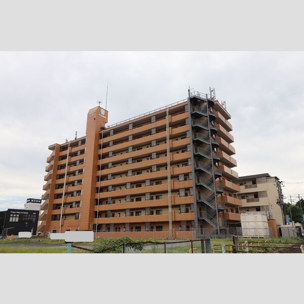 建物外観 (外観写真)