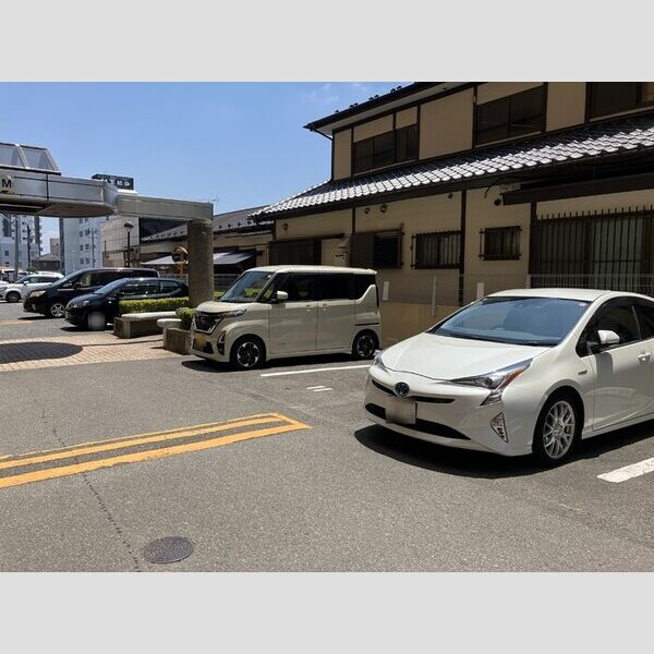 駐車場 (駐車場)