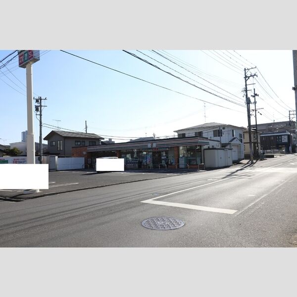 現地周辺 (セブンイレブン咲田店)