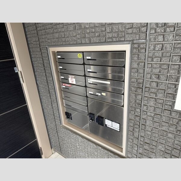 現地周辺 (集合ポスト、宅配ボックス)