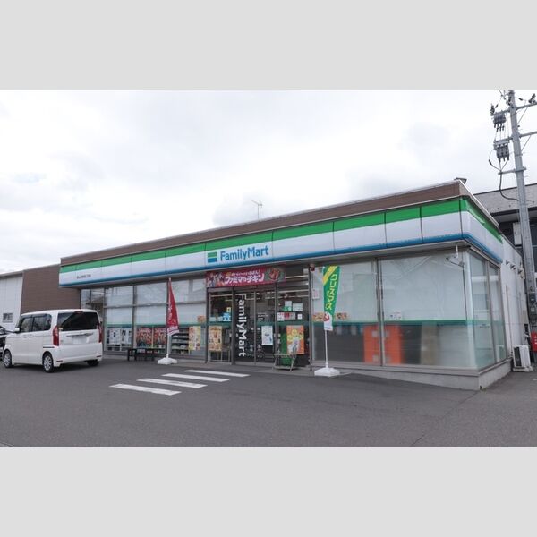 現地周辺 (ファミリーマート郡山小原田五丁目店)