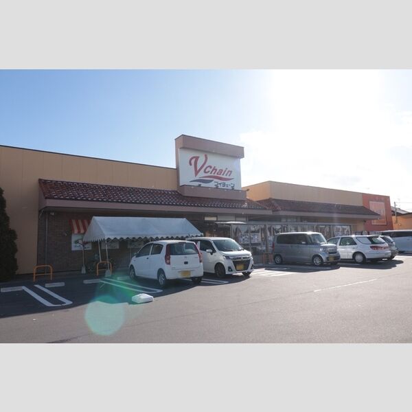 現地周辺 (ブイチェーン富田東店)