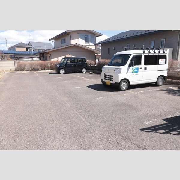 駐車場 (駐車場)