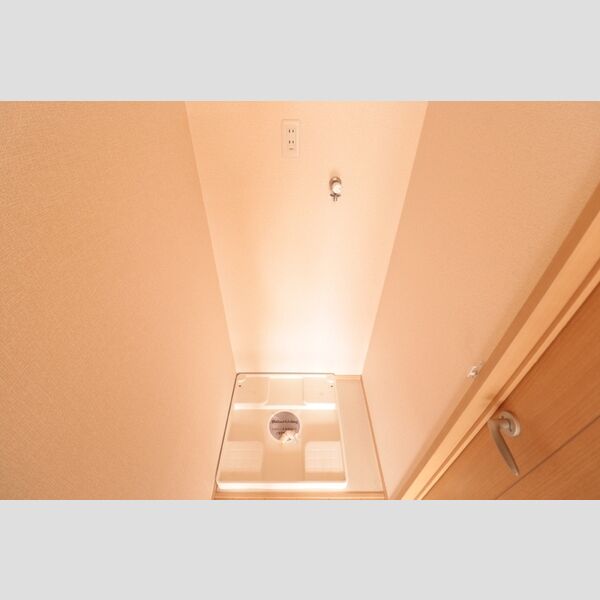 その他 (洗濯機置場)