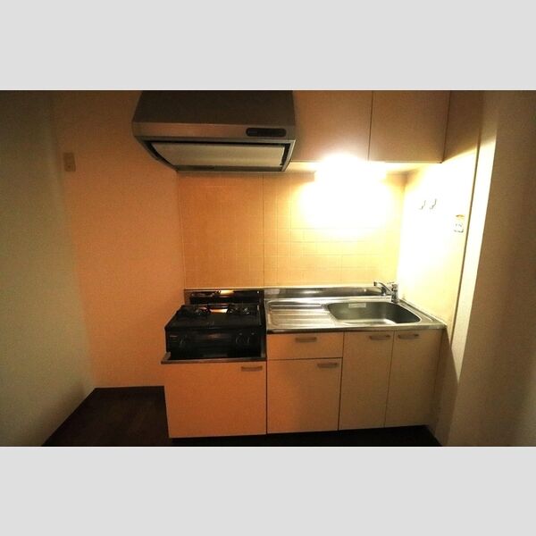 キッチン (キッチン)