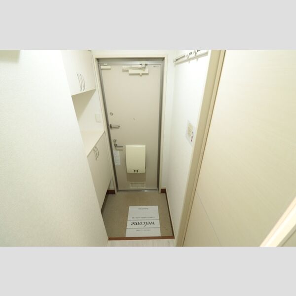 玄関 (玄関)