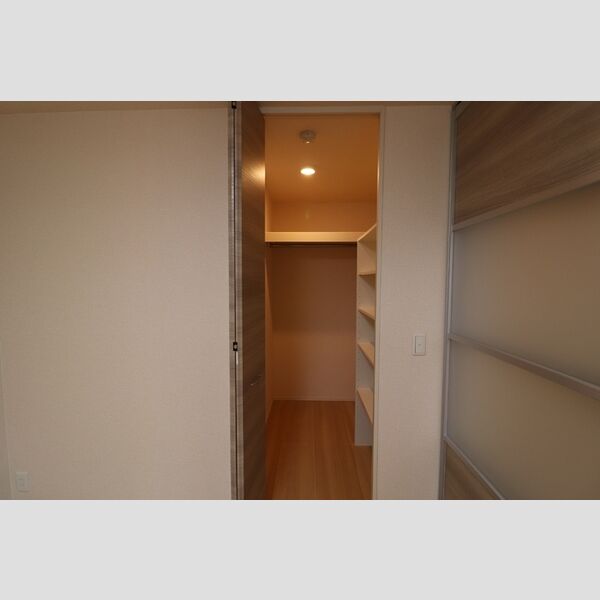 収納 (クローゼット)