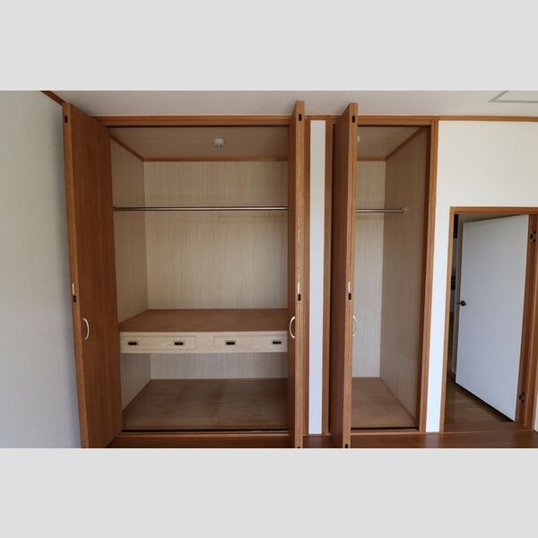 収納 (クローゼット)